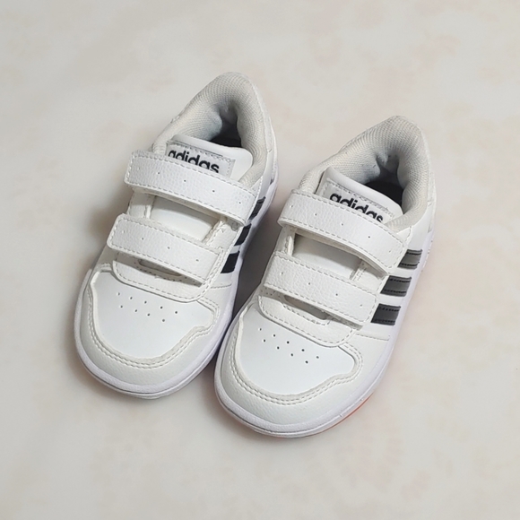 ADIDAS Unisex-Toddler Hoops Mid 2.0 Basketball Shoe Size 6K - Picture 4 of 11
